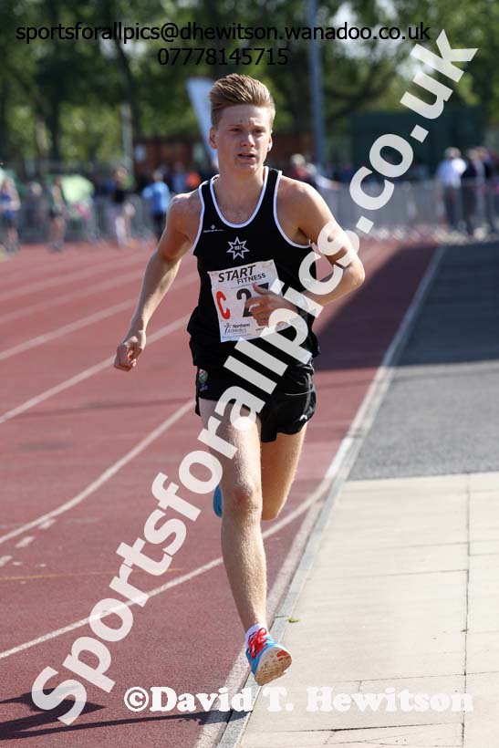 Mens under-17s, Northern Road Relays, Blackpool. Photo: David T. Hewitson/Sports for All Pics